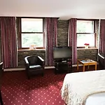 Whitewater & Hotel Newby Bridge
