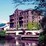 Hotel Whitewater & 3*