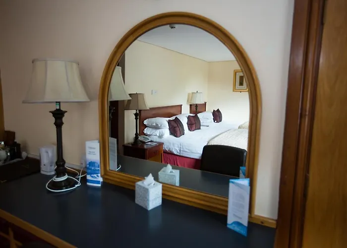 Whitewater & Hotel 3*