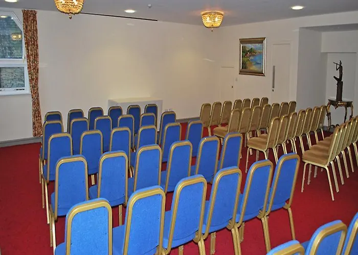 Whitewater & 3* Newby Bridge