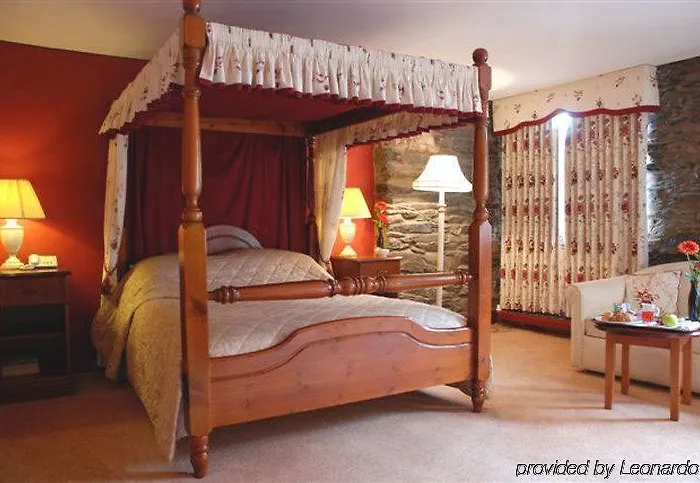 Whitewater & Hotel 3*