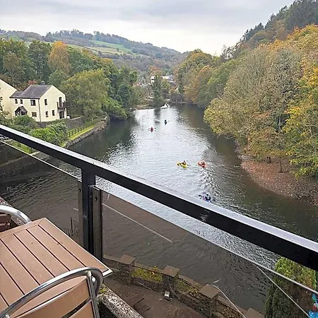 Hotel Whitewater &