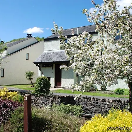 Whitewater & Ξενοδοχείο Newby Bridge