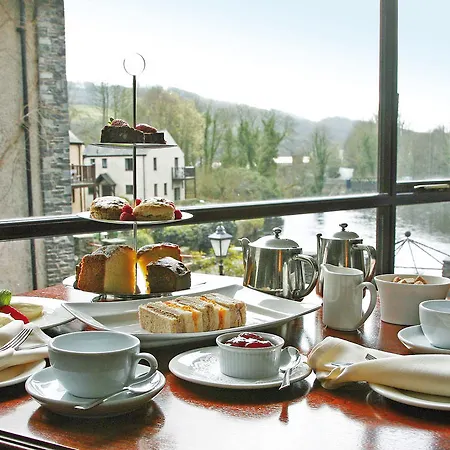 Whitewater & Hotel Newby Bridge