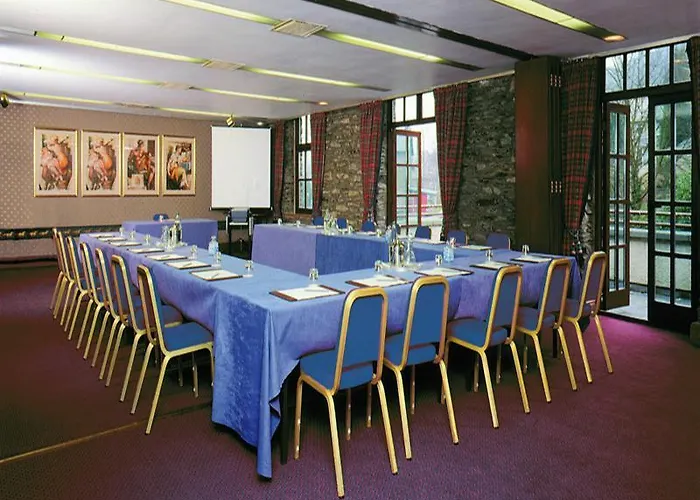 فندق وسبا وايتووتر