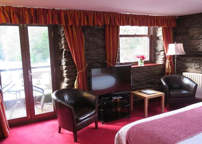 Whitewater & 3* Newby Bridge