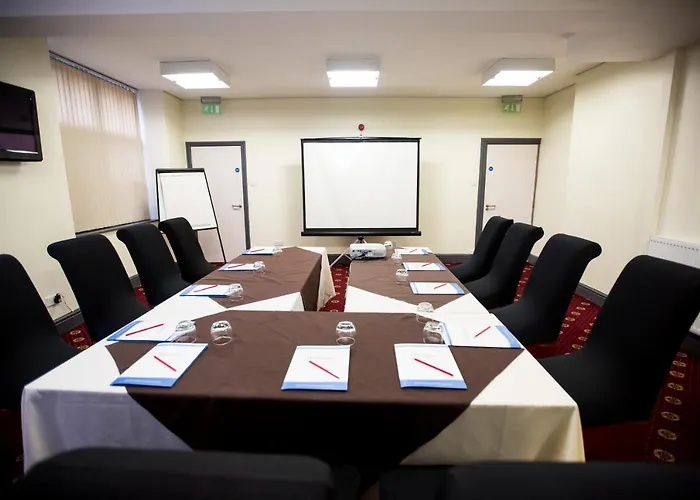 Whitewater & 3* Newby Bridge